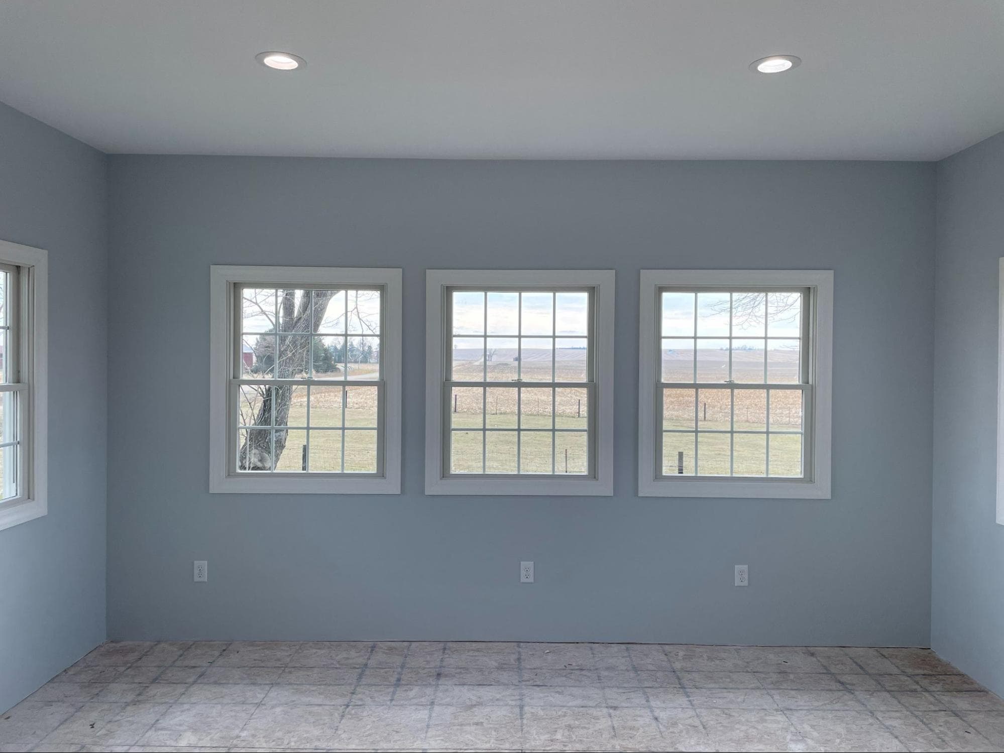 Completed interior painting project by G & G Painting in Eastern Iowa (2)